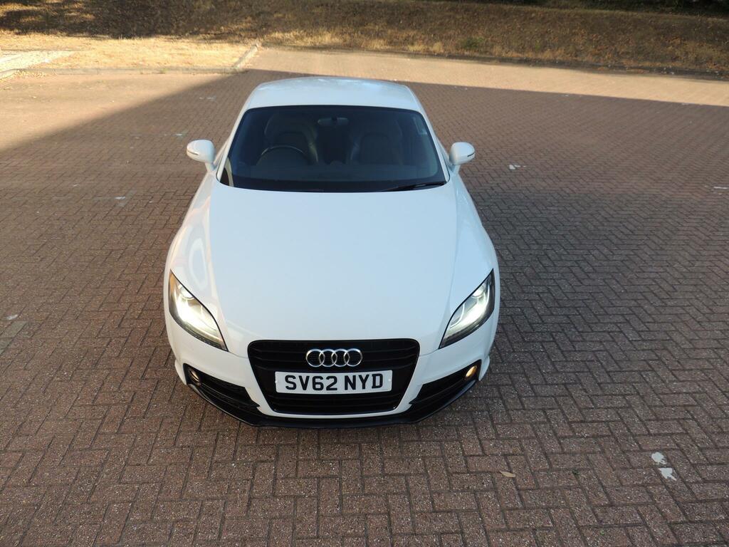 Audi TT Black Edition White #6