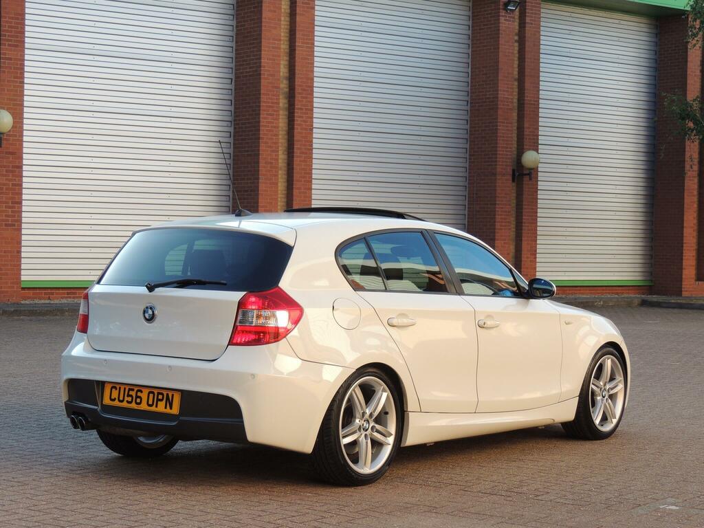 BMW 1 Series 2.0 118I Se 128 Bhp Black #15