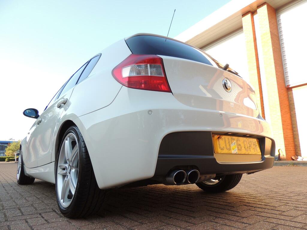 BMW 1 Series 2.0 118I Se 128 Bhp Black #40