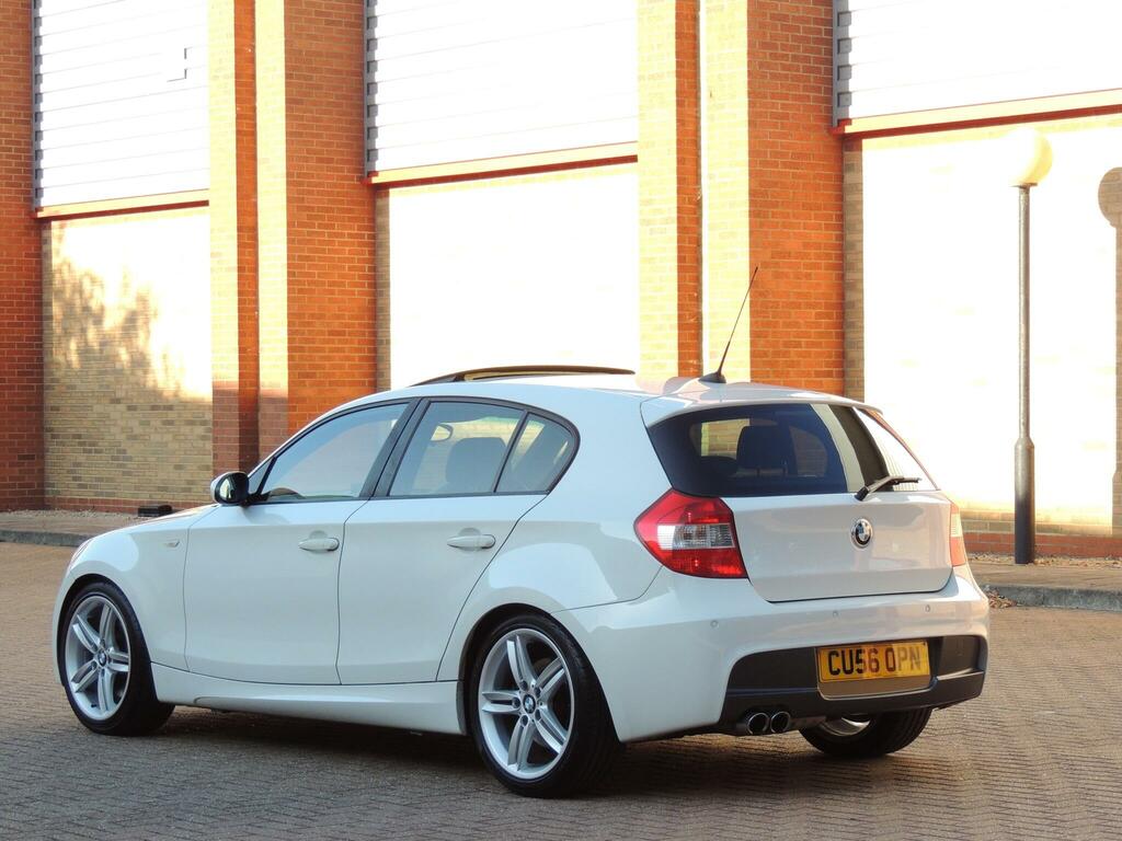 BMW 1 Series 2.0 118I Se 128 Bhp Black #22