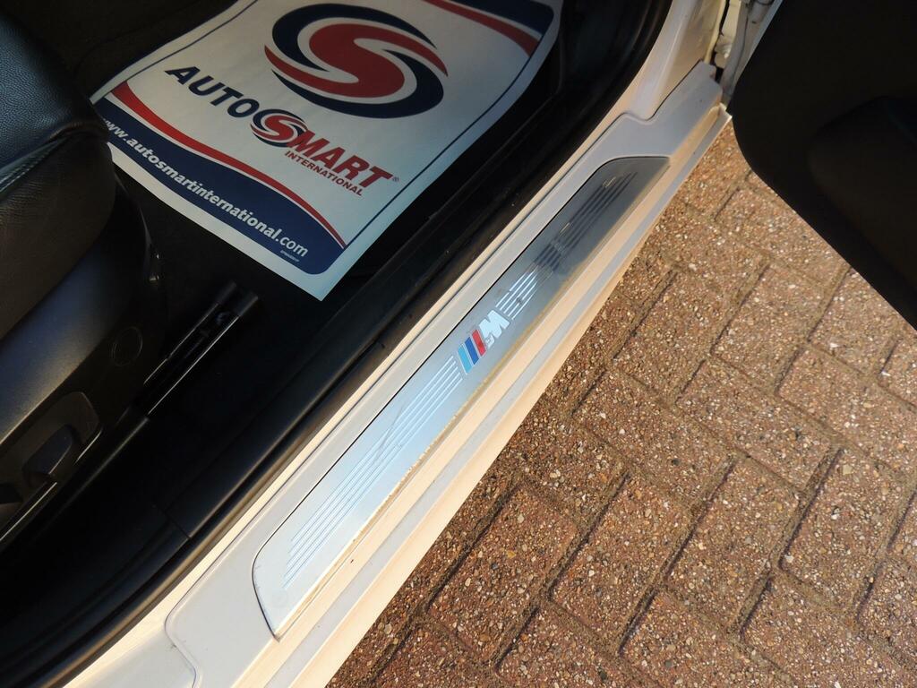 BMW 1 Series 2.0 118I Se 128 Bhp Black #46
