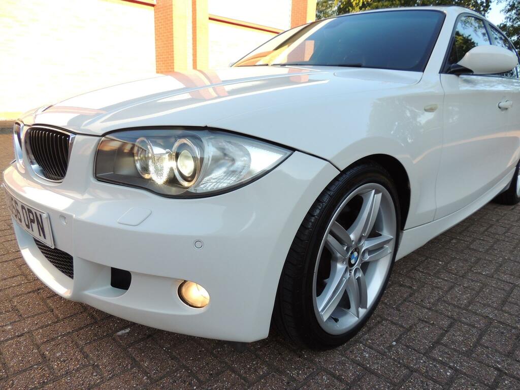 BMW 1 Series 2.0 118I Se 128 Bhp Black #28