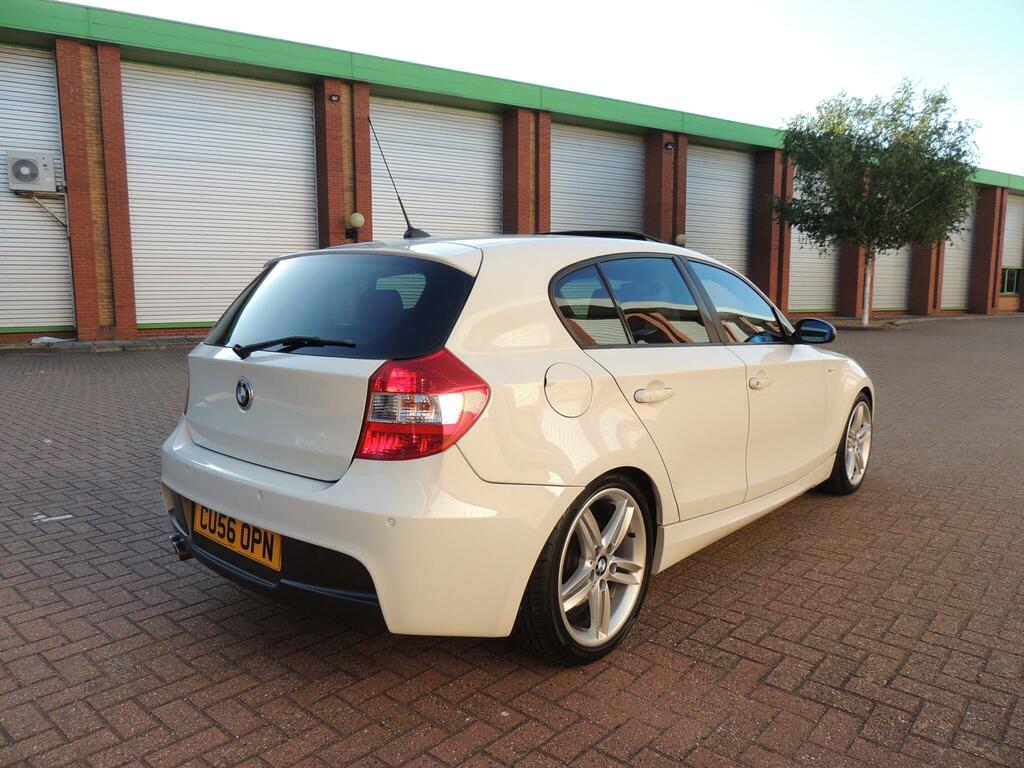 BMW 1 Series 2.0 118I Se 128 Bhp Black #16