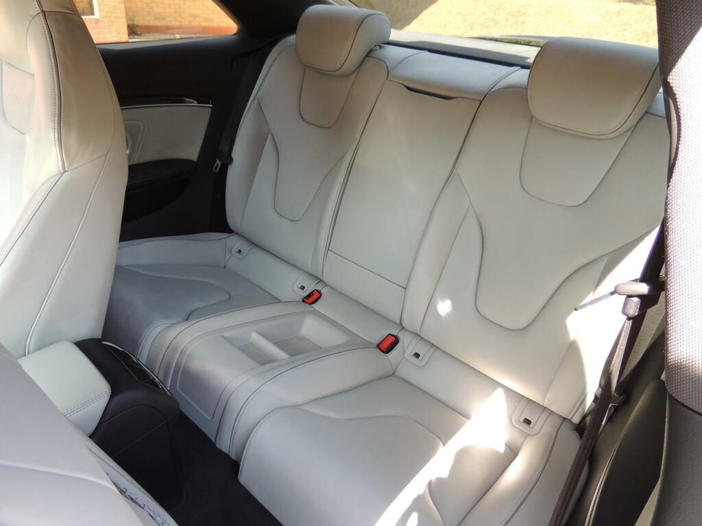 Audi RS5 4.2 Fsi V8 S Tronic Quattro Euro 4 Grey #85