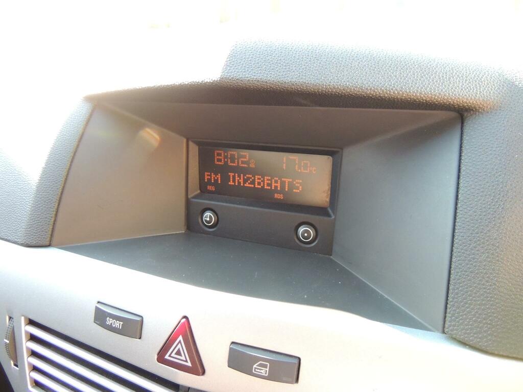 Vauxhall Astra 1.8I 16V Sri Sport Hatch 2008 Silver #51