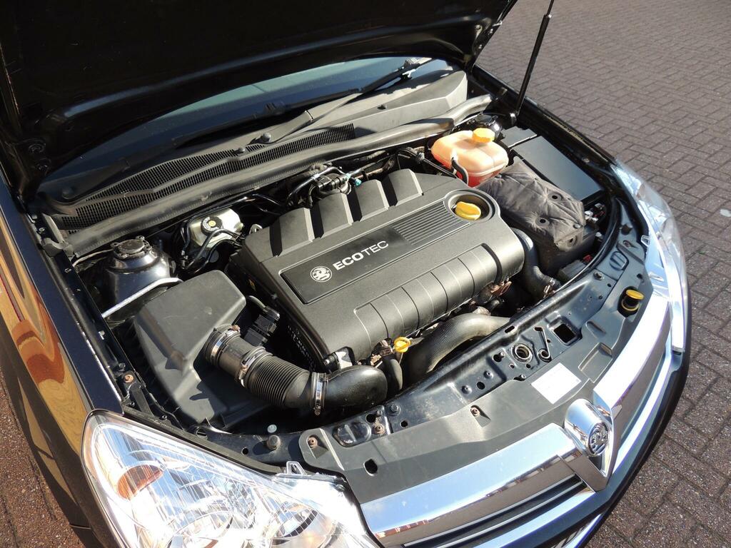 Vauxhall Astra 1.8I 16V Sri Sport Hatch 2008 Silver #65
