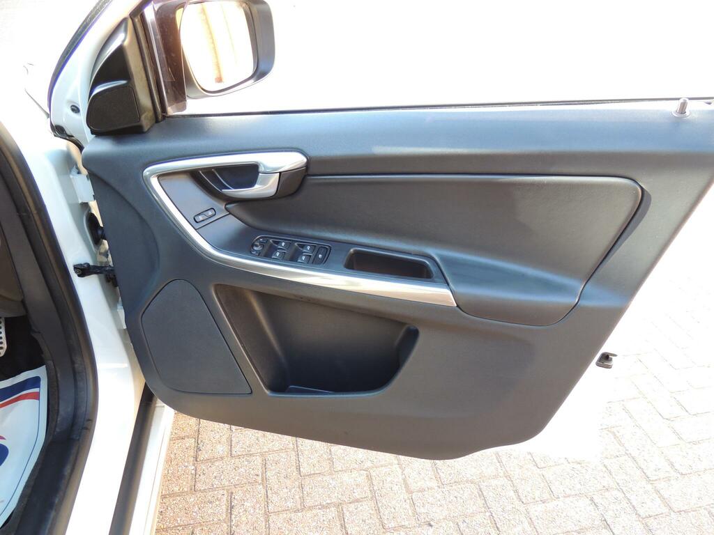 Volvo XC60 3.0L T6 R-design Lux Nav Awd Polestar Pan Roof F Grey #52