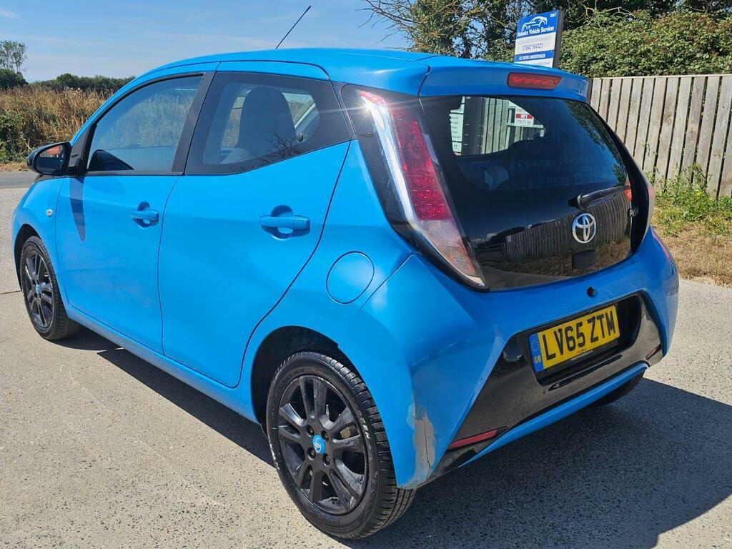 Toyota Aygo 1.0 Vvt-i X-cite Euro 6 Blue #4