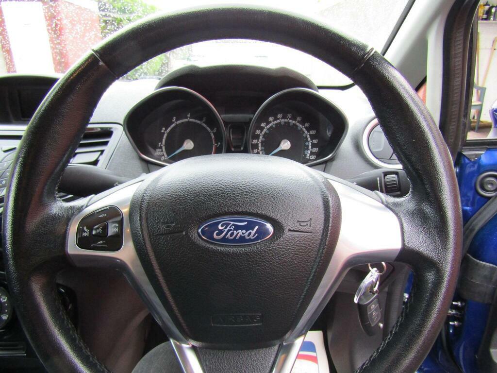Ford Fiesta 1.0T Ecoboost Titanium Hatchback Blue #41
