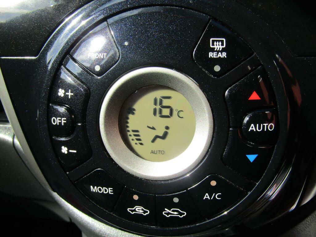 Nissan Micra 2015 1.2 Visia Hatchback Euro 5 Black #57