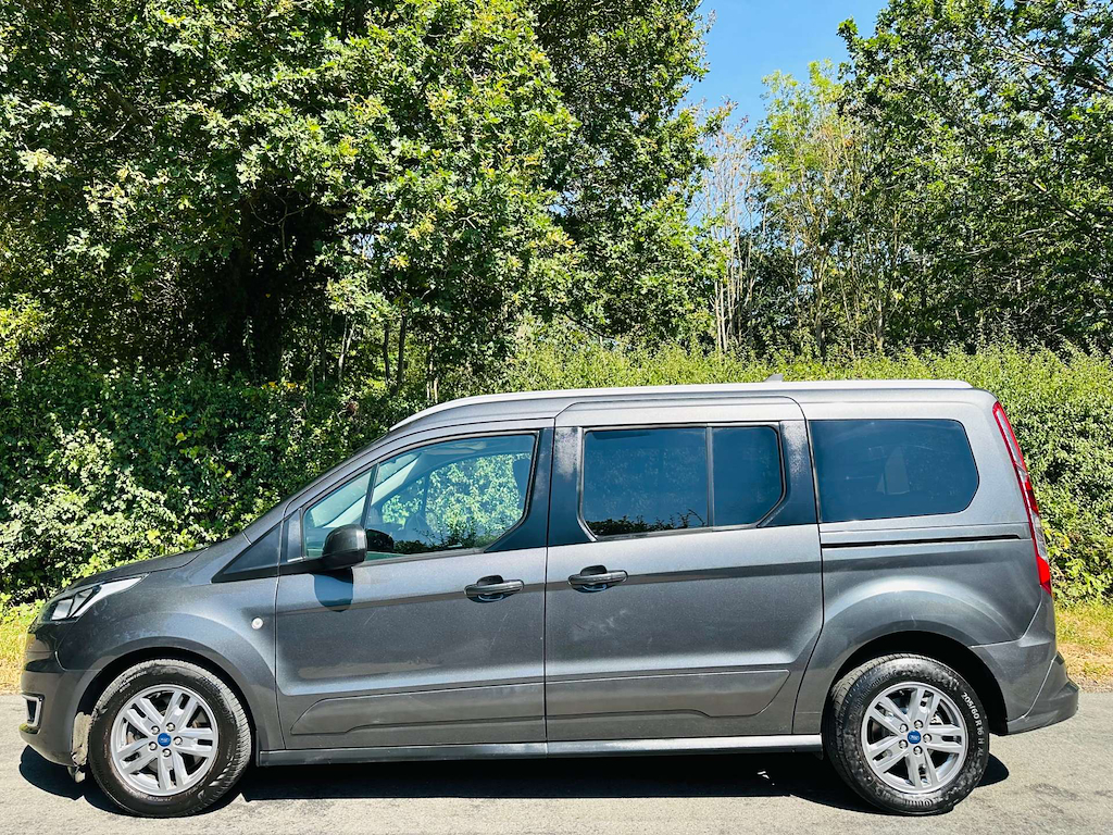 Ford Grand Tourneo Connect 1.5 Ecoblue Active Mpv Blue #30