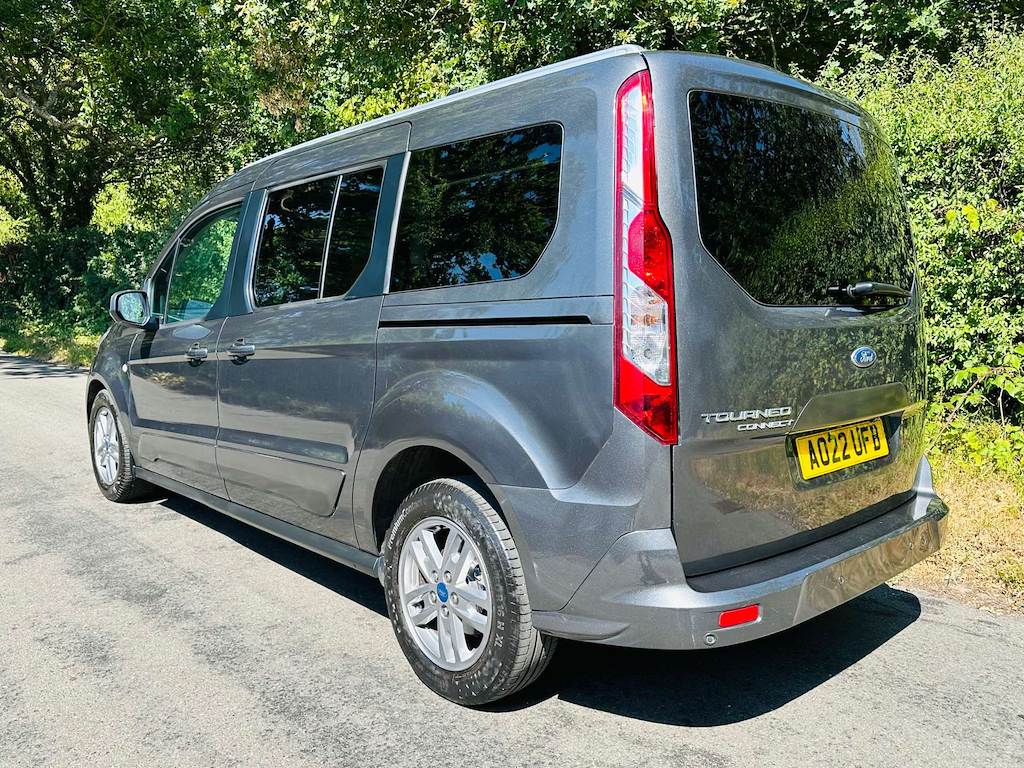 Ford Grand Tourneo Connect 1.5 Ecoblue Active Mpv Blue #31