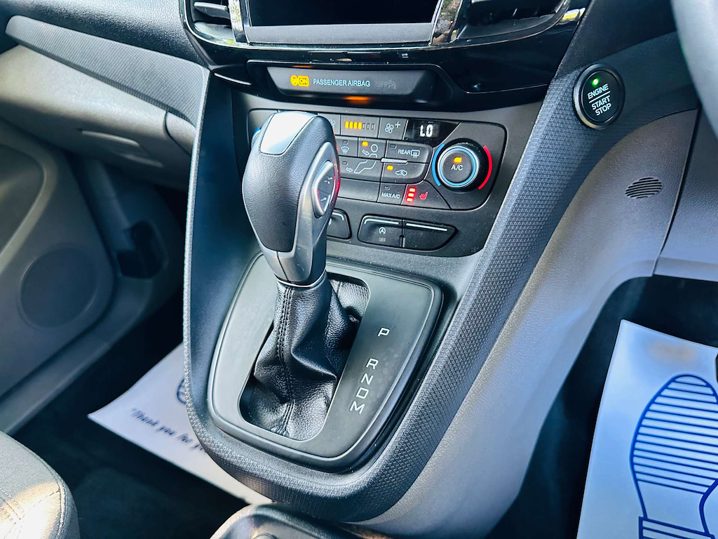 Ford Grand Tourneo Connect 1.5 Ecoblue Active Mpv Blue #15