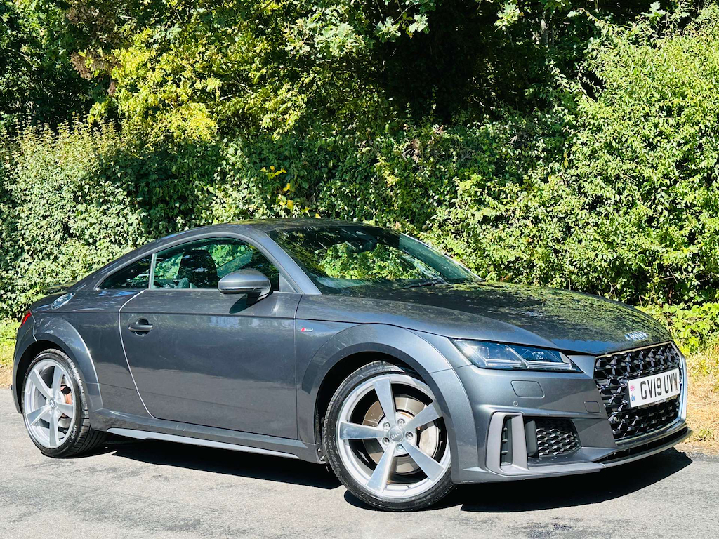 Audi TT 2.0 L S Line 45 Tfsi GV19UVW Grey #5