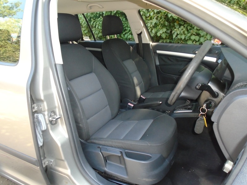 Skoda Octavia Estate 2.0 Tdi Laurin Klement Euro 4 20080 Beige #25