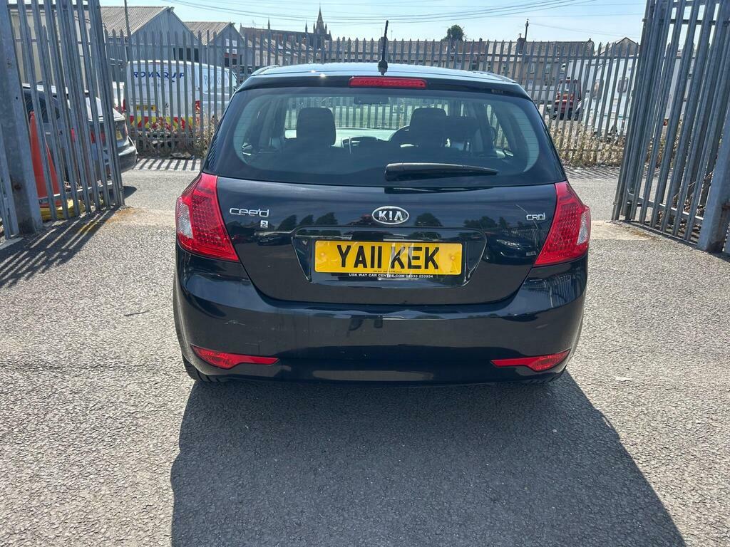Kia Ceed 1.6 Crdi 2 Euro 5 Black #6