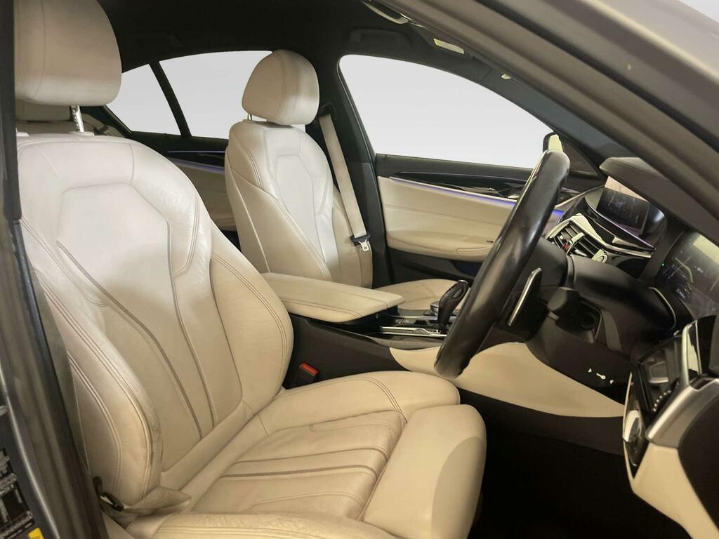 BMW 5 Series 530E M Sport Blue #11
