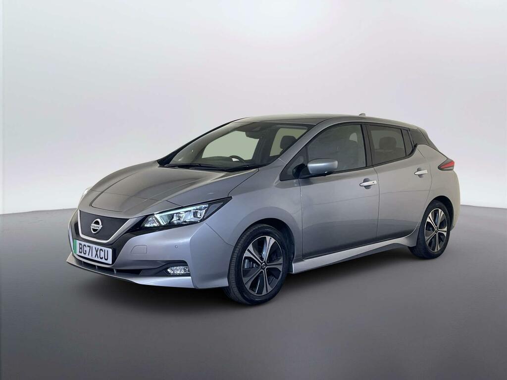 Nissan Leaf 40Kwh Tekna Hatchback 150 Ps Silver #4