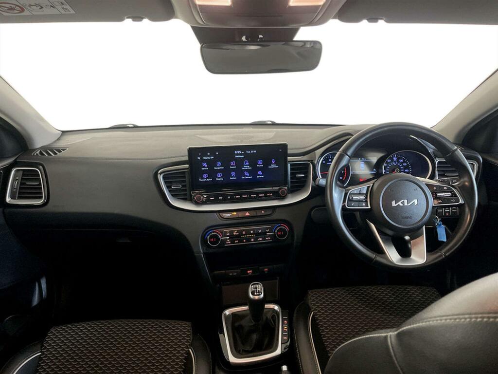 Kia Ceed 1.5 T-gdi 3 Sportswagon Euro 6 Ss Silver #2