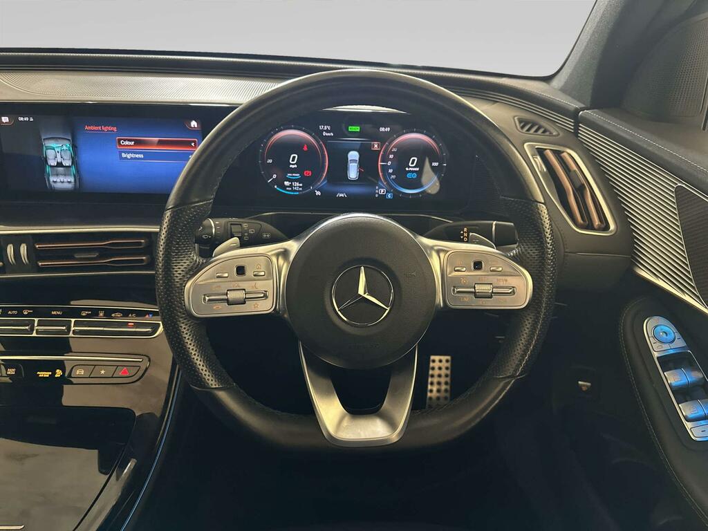 Mercedes-Benz EQC Eqc 400 4Matic Amg Line Premium Plus Silver #16