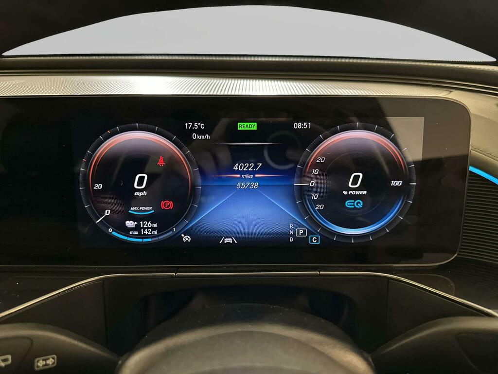 Mercedes-Benz EQC Eqc 400 4Matic Amg Line Premium Plus Silver #18