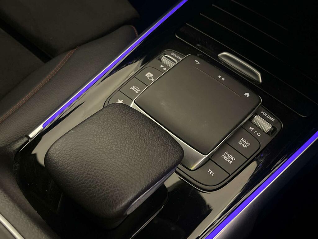 Mercedes-Benz GLB Class 200 Amg Line 7G-tronic 2021 Grey #28