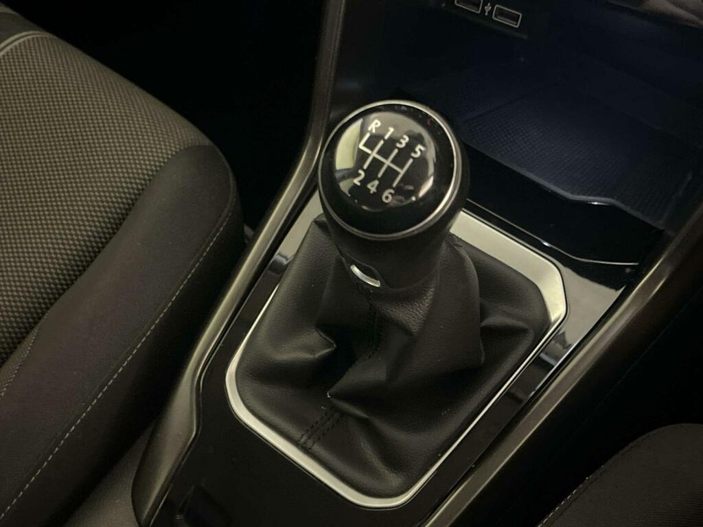 Volkswagen T-Roc 1.5 Tsi Evo Se Dsg White #24