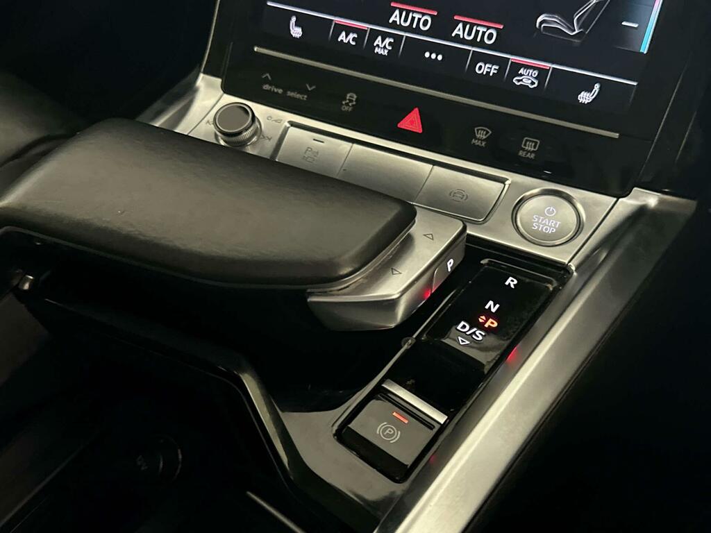 Audi E-tron 50 Sport Suv Quattro 71.2Kwh 31 Blue #25
