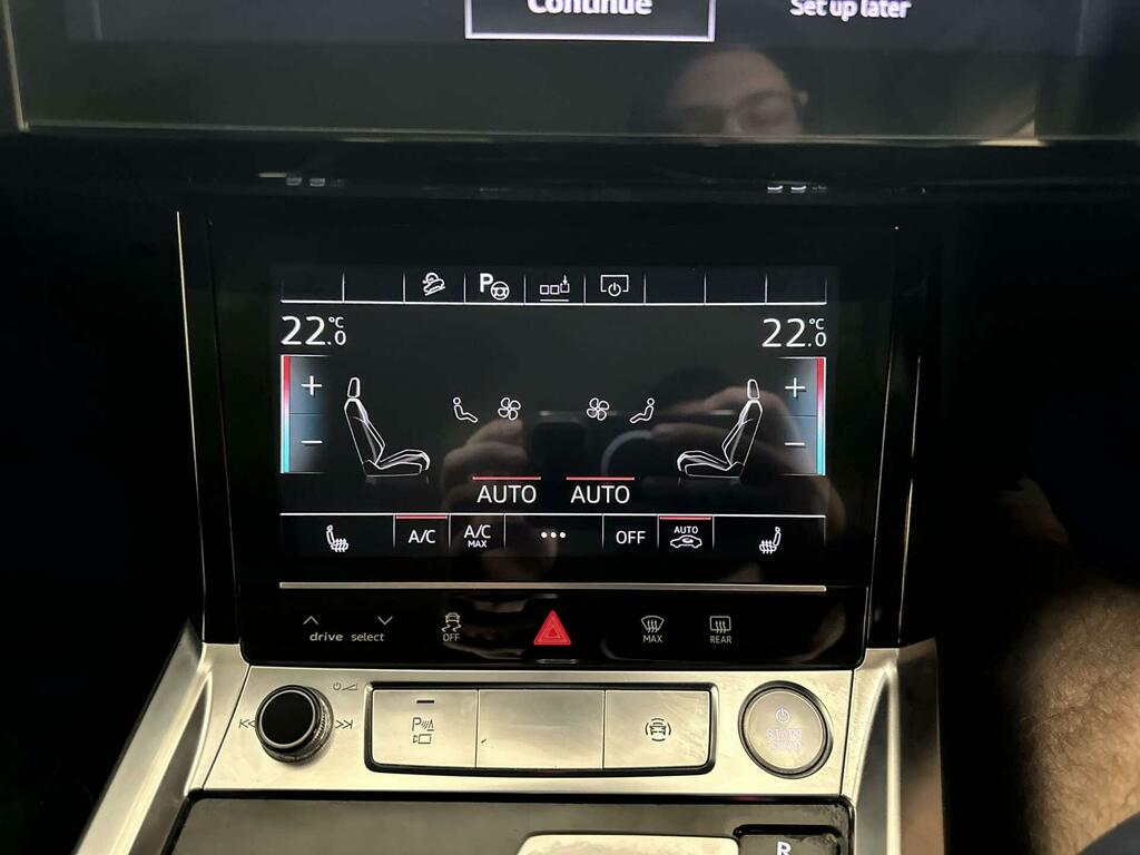 Audi E-tron 50 Sport Suv Quattro 71.2Kwh 31 Blue #24