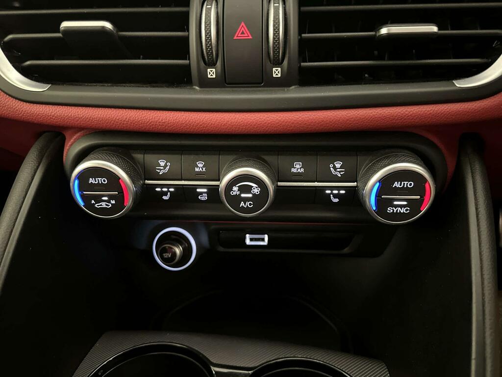 Alfa Romeo Giulia 2.9 V6 Biturbo Quadrifoglio Acc Red #23