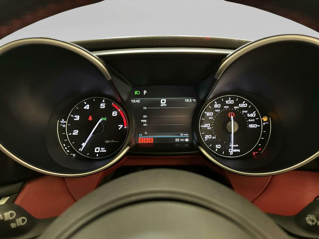 Alfa Romeo Giulia 2.9 V6 Biturbo Quadrifoglio Acc Red #17