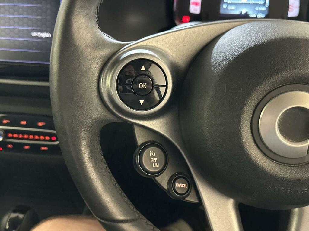 Smart Fortwo Coupe 60Kw Eq Pulse Premium 17Kwh 22Kwch White #16