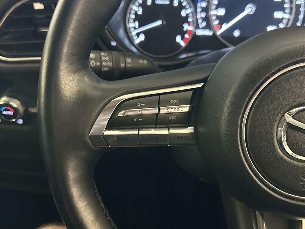 Mazda CX-30 2.0 E-skyactiv G Mhev Takumi White #16