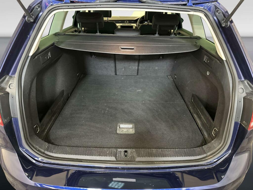 Volkswagen Passat 1.5 Tsi Evo 150 Gt Dsg Panoramic Roof Grey #13