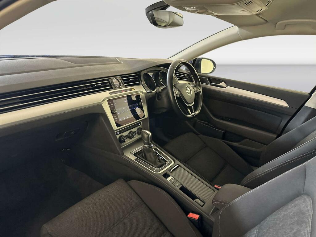 Volkswagen Passat 1.5 Tsi Evo 150 Gt Dsg Panoramic Roof Grey #10
