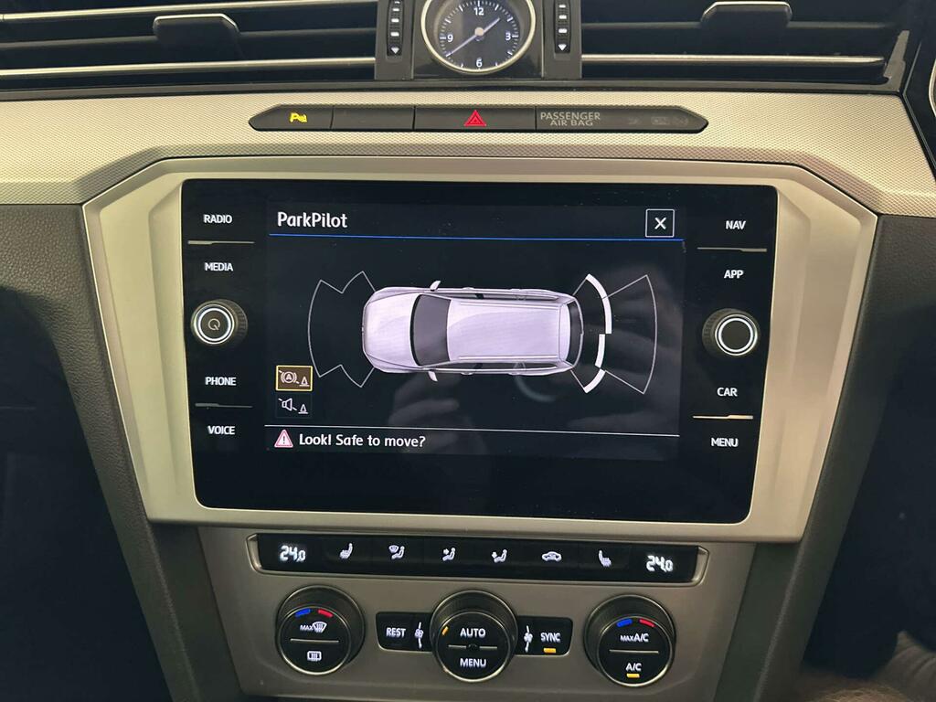 Volkswagen Passat 1.5 Tsi Evo 150 Gt Dsg Panoramic Roof Grey #19