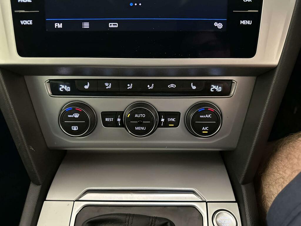 Volkswagen Passat 1.5 Tsi Evo 150 Gt Dsg Panoramic Roof Grey #23