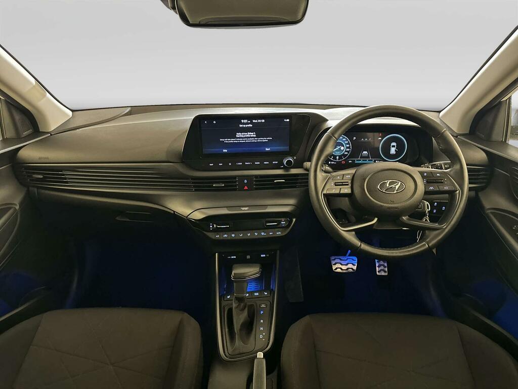 Hyundai Bayon 1.0 T-gdi Mhev Premium Suv Hybrid Dct E White #2