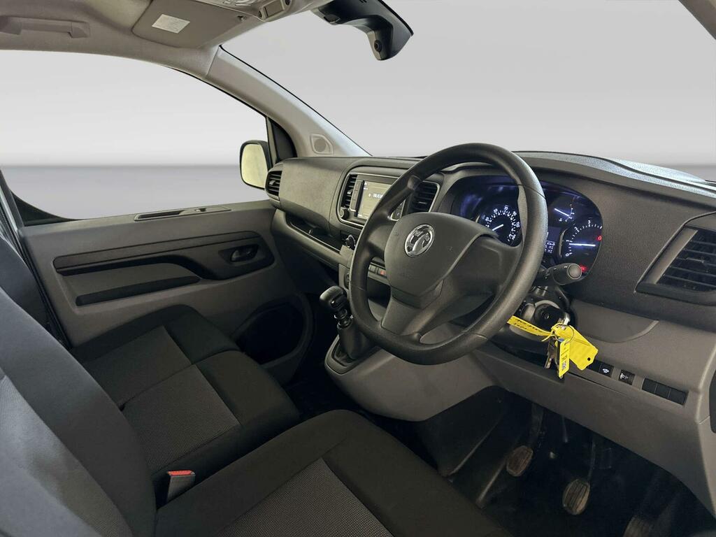 Vauxhall Vivaro 1.5 Turbo D 2700 Sportive Panel Van 6Dr Man White #2