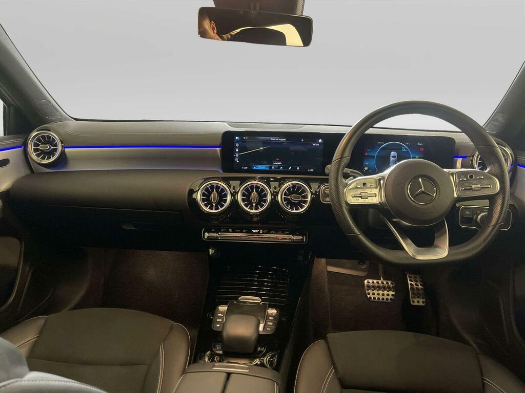 Mercedes-Benz A Class 1.3 A200 Amg Line Edition Executive Hatchback White #2