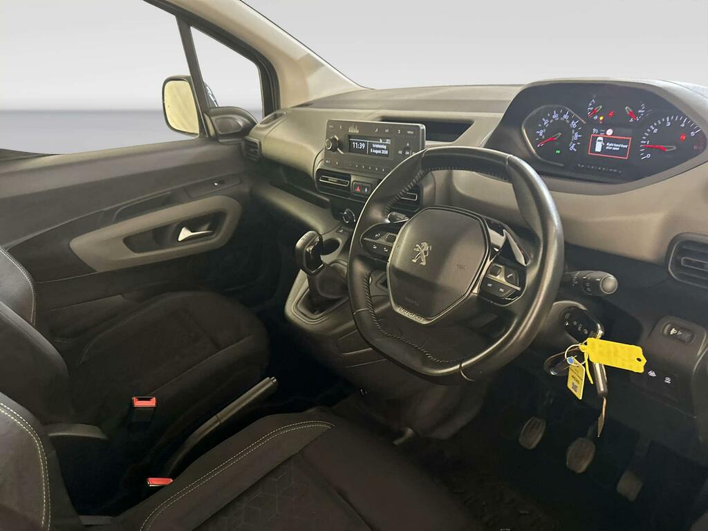 Peugeot Rifter 1.5 Bluehdi Active Long Mpv Euro Black #2