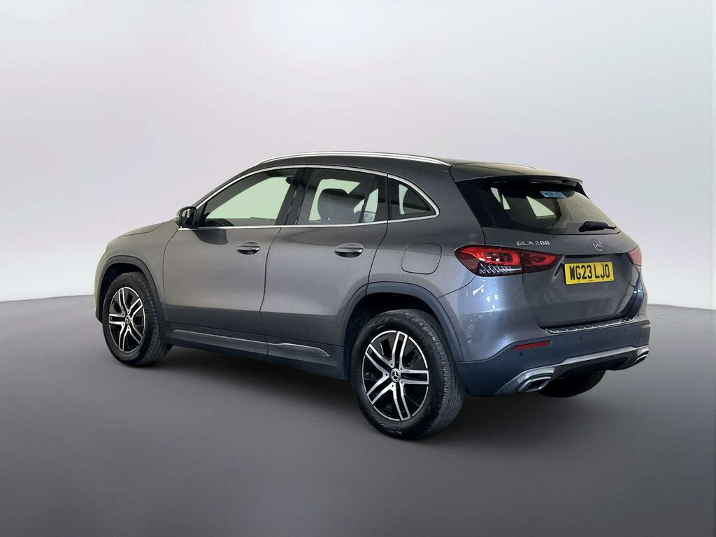 Mercedes-Benz GLA Class 1.3 Gla200h Mhev Sport Executive Suv Grey #6