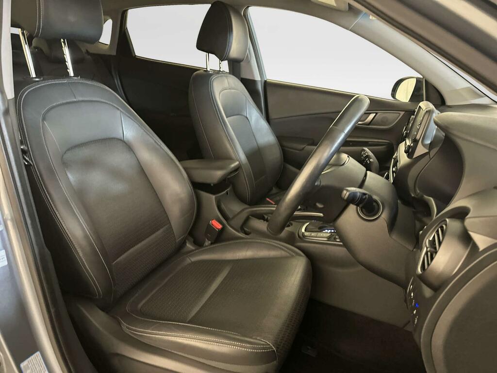 Hyundai Kona Kona Premium Se Black #13