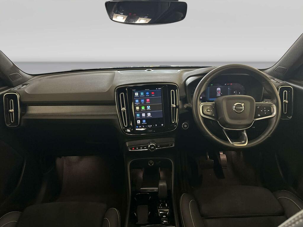 Volvo XC40 2.0 B3 Mhev Plus Suv Hybrid Dct Eu Black #2