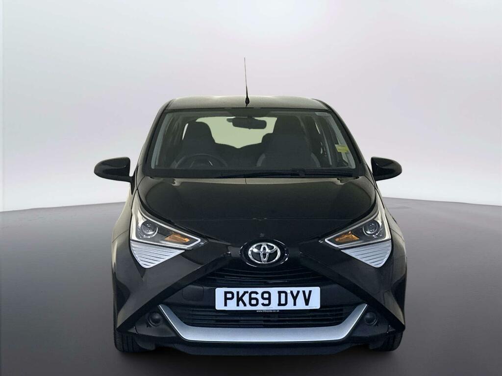 Toyota Aygo 1.0 Vvt-i X-play Hatchback X-shift Euro Black #3