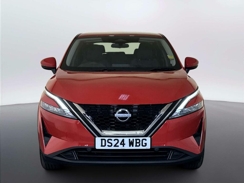 Nissan Qashqai 1.3 Dig-t Mhev Acenta Premium Suv Hybri Red #3