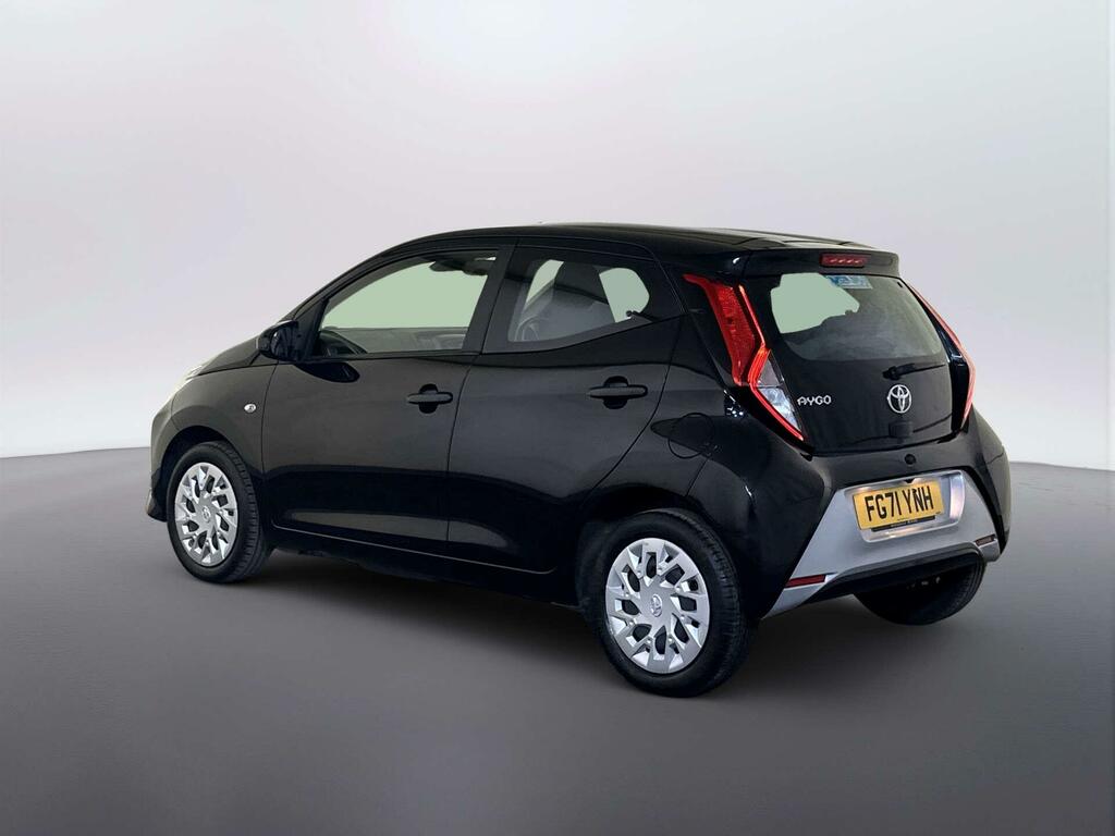 Toyota Aygo 1.0 Vvt-i X-play Hatchback Euro Black #6