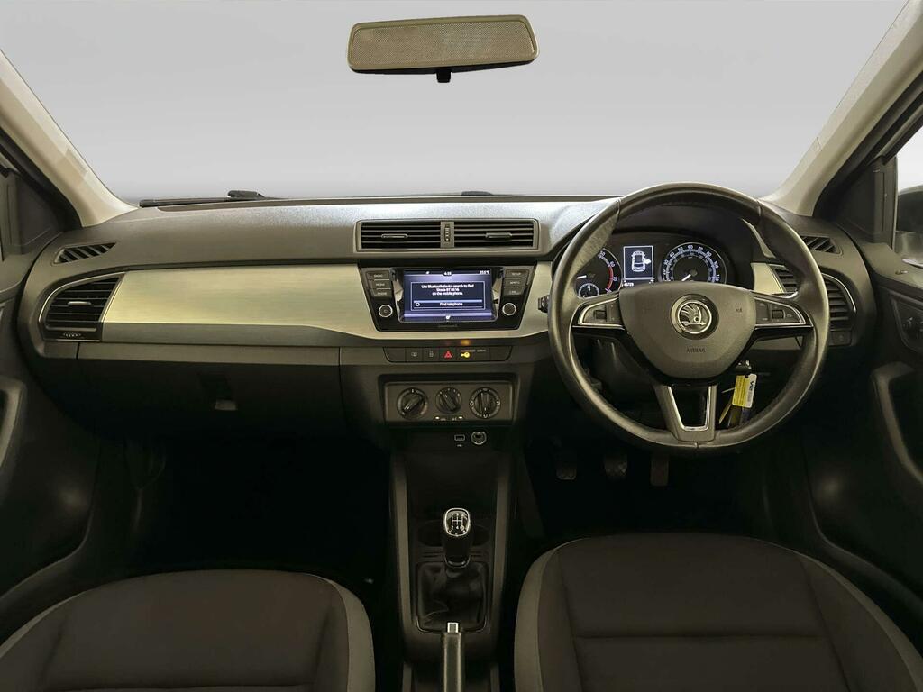 Skoda Fabia 1.0 Colour Edition Hatchback Eur White #2