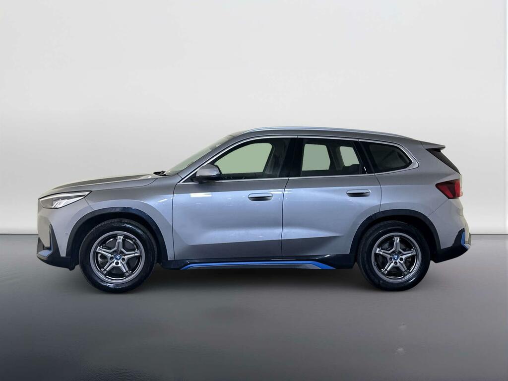 BMW iX1 30 66.5Kwh Xline Suv Xdrive 11K Silver #5