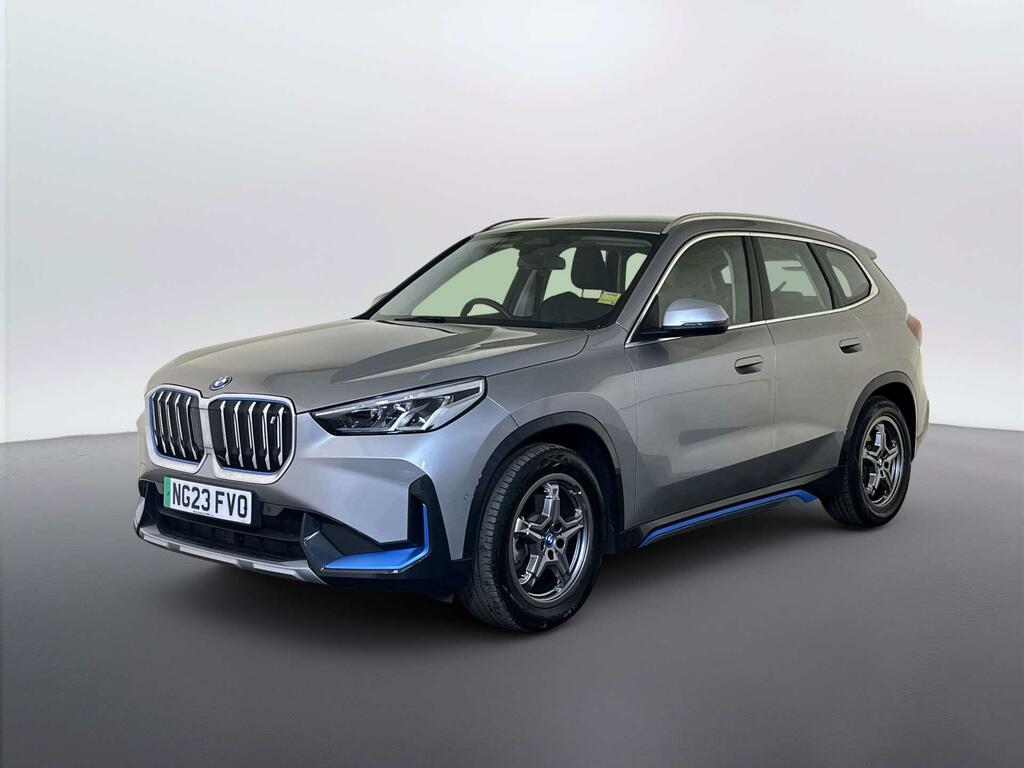 BMW iX1 30 66.5Kwh Xline Suv Xdrive 11K Silver #4